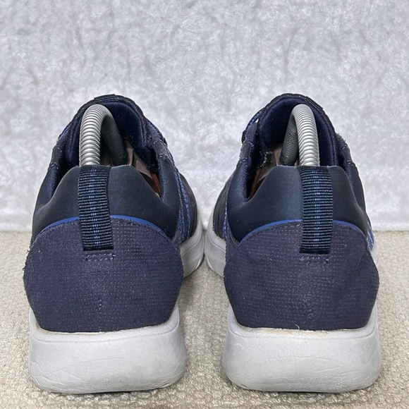 Clarks Womens Navy Blue Adella Holly Cushion Insole SlipOn Casual Shoes SZ 7.5M - Picture 4 of 11